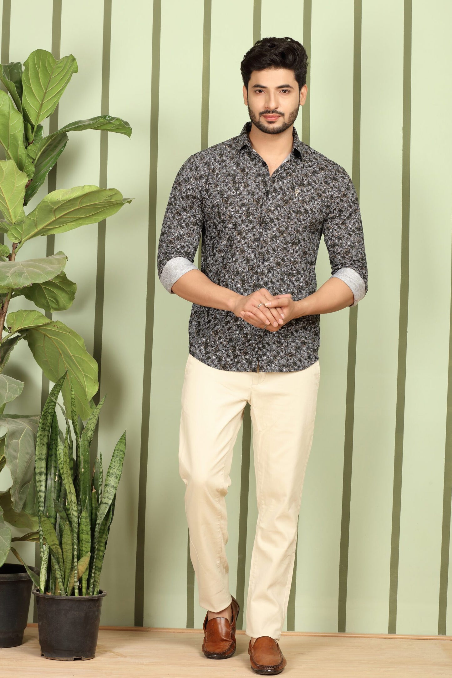 Premium Concentric Star Print Shirt